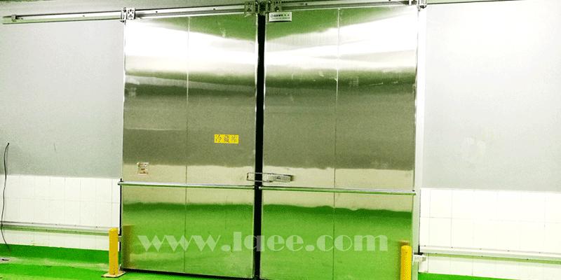  Sliding Cold Storage Door 